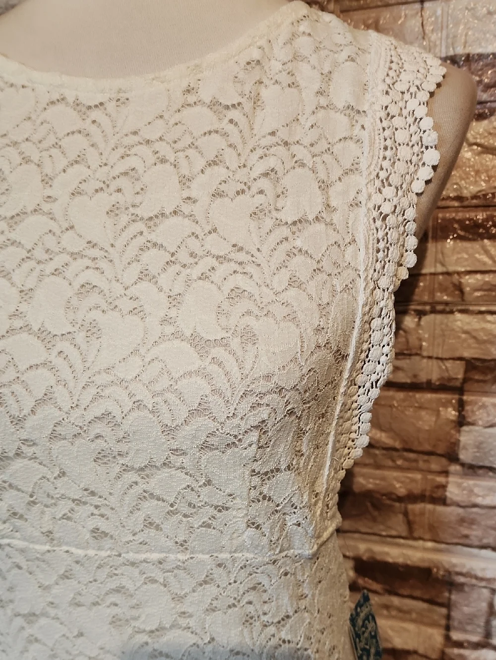 Free People Intimately Women's Ivory Lace Sleeveless Top Brand New